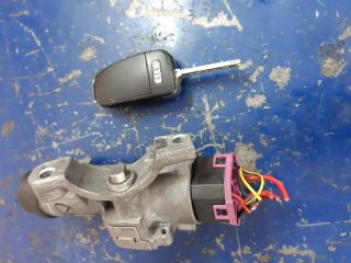 bontott AUDI A4 B7 Gyújtáskapcsoló