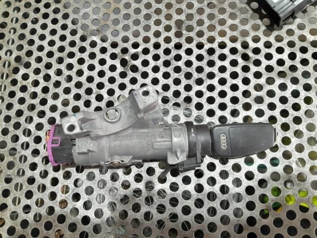 bontott AUDI A4 B7 Gyújtáskapcsoló