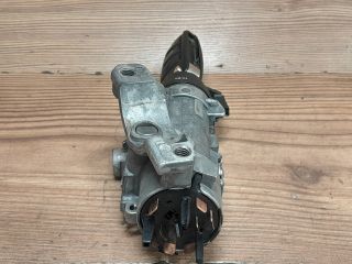 bontott AUDI A4 B7 Gyújtáskapcsoló
