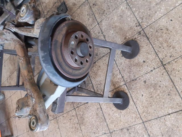 bontott AUDI A4 B7 Hátsó Híd (Tárcsafékes)