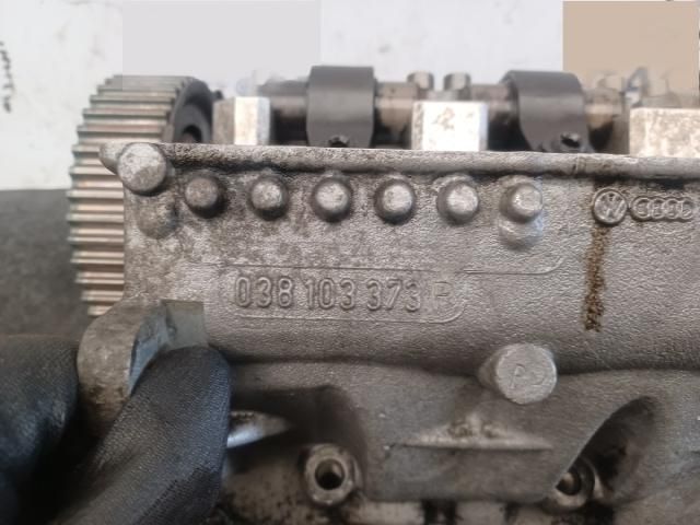 bontott AUDI A4 B7 Hengerfej