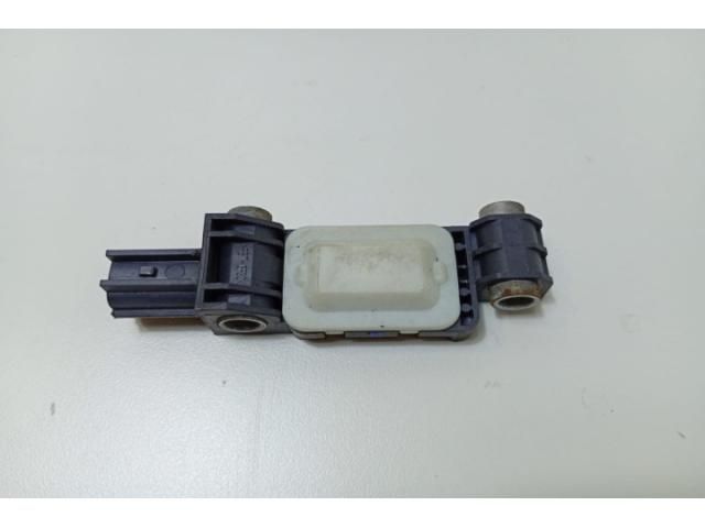 bontott AUDI A4 B7 Jeladó (Magában)