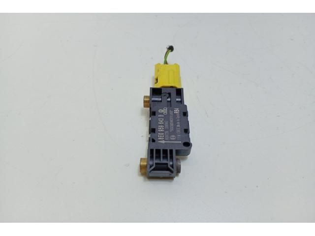 bontott AUDI A4 B7 Jeladó (Magában)