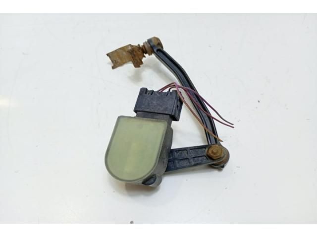 bontott AUDI A4 B7 Jeladó (Magában)