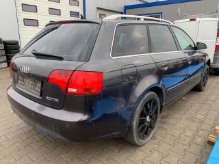 bontott AUDI A4 B7 Jobb első Gólyaláb (Lengécsillapító, Rugó)