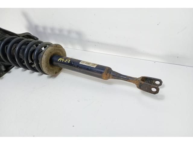 bontott AUDI A4 B7 Jobb első Gólyaláb (Lengécsillapító, Rugó)