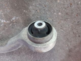 bontott AUDI A4 B7 Jobb első Lengőkar