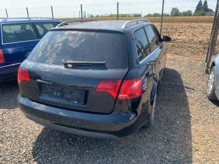bontott AUDI A4 B7 Jobb Féltengely