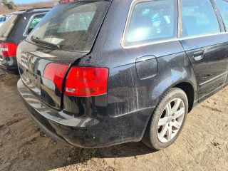 bontott AUDI A4 B7 Jobb Féltengely