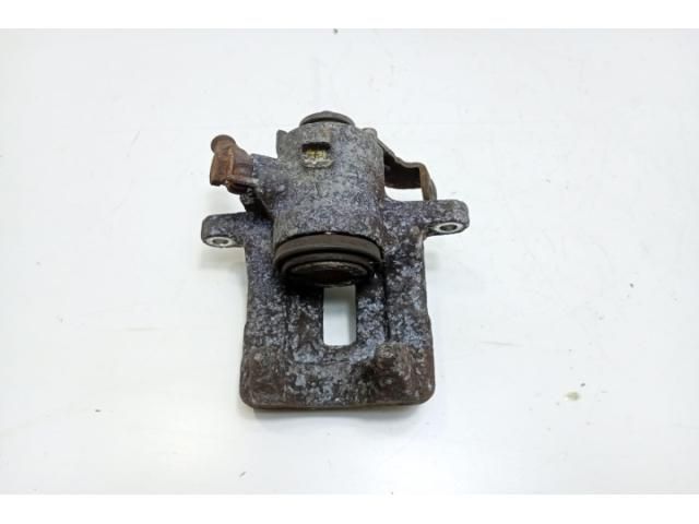 bontott AUDI A4 B7 Jobb hátsó Féknyereg Munkahengerrel