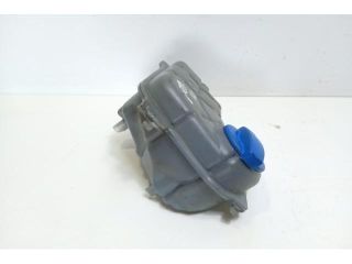 bontott AUDI A4 B7 Kiegyenlítő Tartály