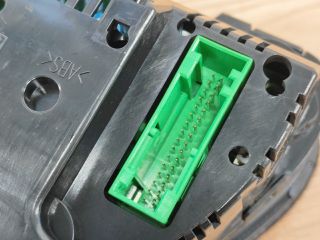 bontott AUDI A4 B7 Kilométeróra