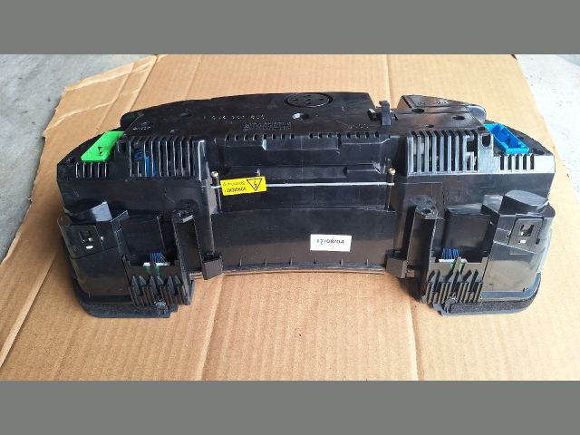 bontott AUDI A4 B7 Kilométeróra