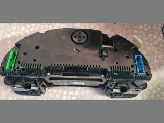 bontott AUDI A4 B7 Kilométeróra