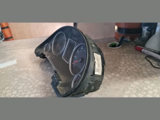bontott AUDI A4 B7 Kilométeróra