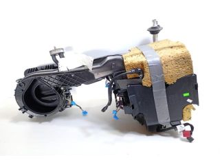 bontott AUDI A4 B7 Klímahűtő Ventilátor