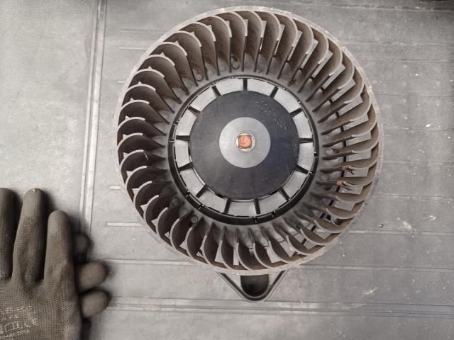 bontott AUDI A4 B7 Klímahűtő Ventilátor