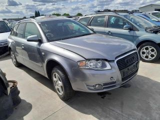 bontott AUDI A4 B7 Klímahűtő Ventilátor