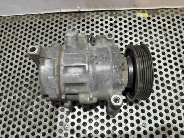 bontott AUDI A4 B7 Klímakompresszor