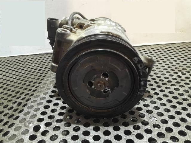 bontott AUDI A4 B7 Klímakompresszor