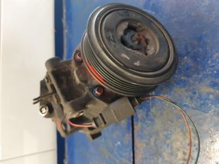 bontott AUDI A4 B7 Klímakompresszor