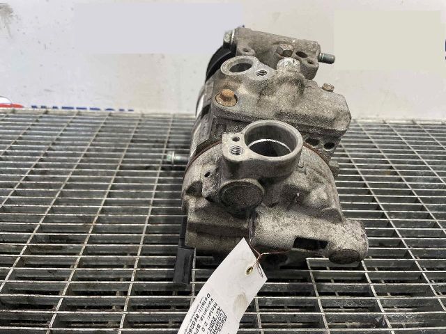 bontott AUDI A4 B7 Klímakompresszor