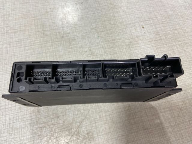 bontott AUDI A4 B7 Komfort Elektronika