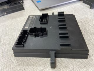 bontott AUDI A4 B7 Komfort Elektronika