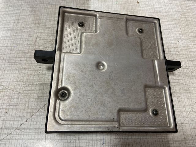 bontott AUDI A4 B7 Komfort Elektronika