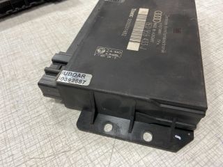 bontott AUDI A4 B7 Komfort Elektronika