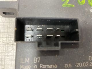 bontott AUDI A4 B7 Komfort Elektronika