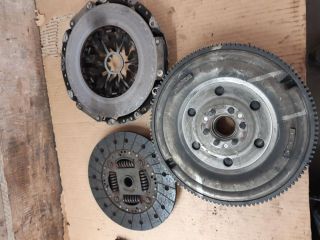 bontott AUDI A4 B7 Kuplung Szett (Szerkezet, Tárcsa)