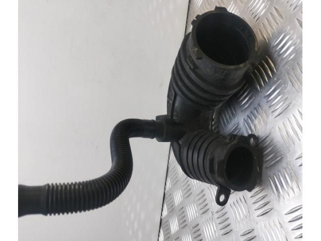 bontott AUDI A4 B7 Légbeömlő Cső