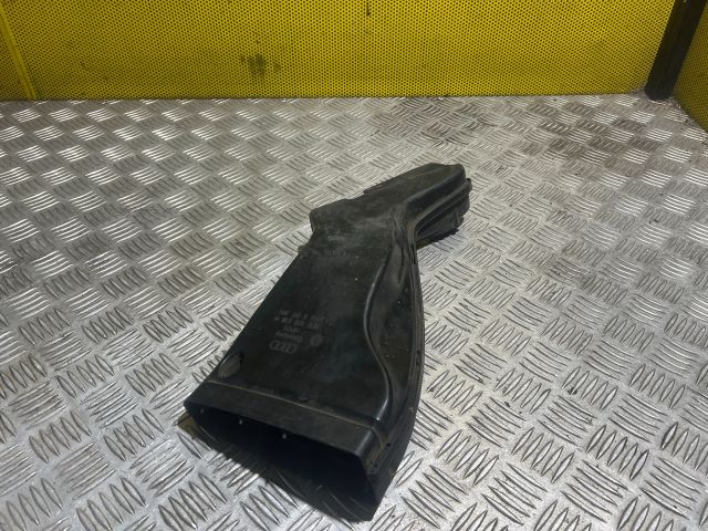 bontott AUDI A4 B7 Légbeömlő Cső