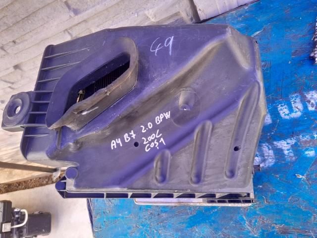 bontott AUDI A4 B7 Légszűrő Ház