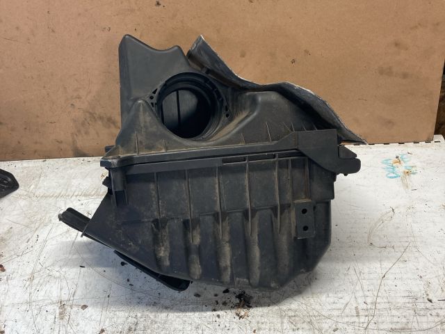 bontott AUDI A4 B7 Légszűrő Ház