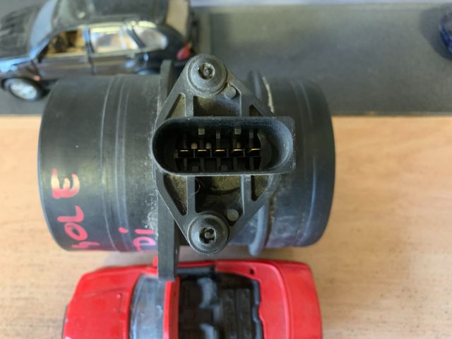 bontott AUDI A4 B7 Légtömegmérő