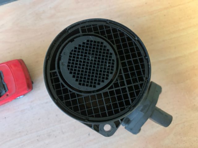 bontott AUDI A4 B7 Légtömegmérő