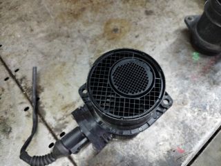 bontott AUDI A4 B7 Légtömegmérő
