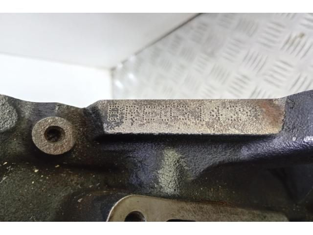 bontott AUDI A4 B7 Motor (Fűzött blokk hengerfejjel)