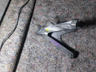 bontott AUDI A4 B7 Motor Tartó Bak (Fém)