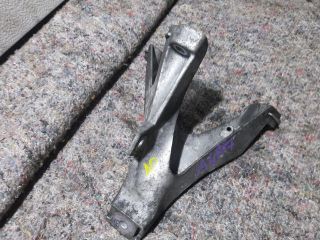 bontott AUDI A4 B7 Motor Tartó Bak (Fém)