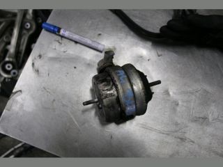 bontott AUDI A4 B7 Motor Tartó Bak (Pozíciófüggetlen)