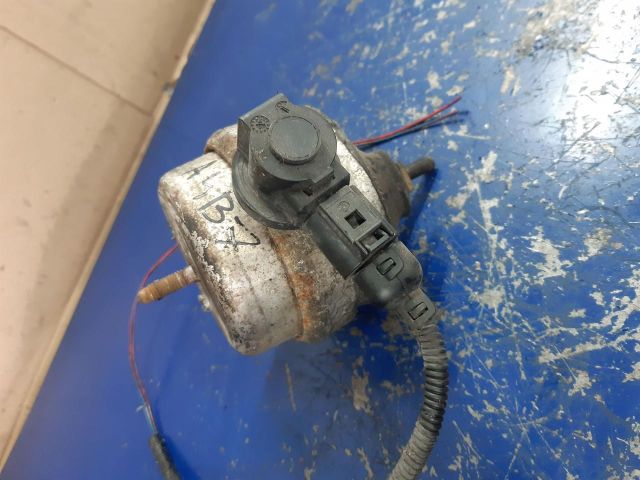 bontott AUDI A4 B7 Motor Tartó Bak (Pozíciófüggetlen)