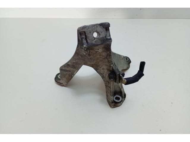 bontott AUDI A4 B7 Motor Tartó Bak (Pozíciófüggetlen)