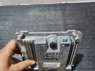 bontott AUDI A4 B7 Motorvezérlő