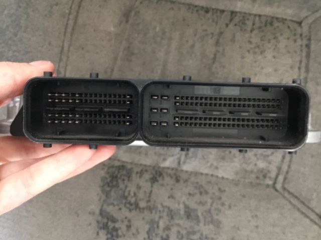 bontott AUDI A4 B7 Motorvezérlő