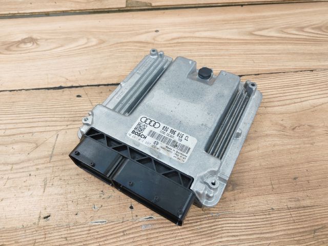 bontott AUDI A4 B7 Motorvezérlő