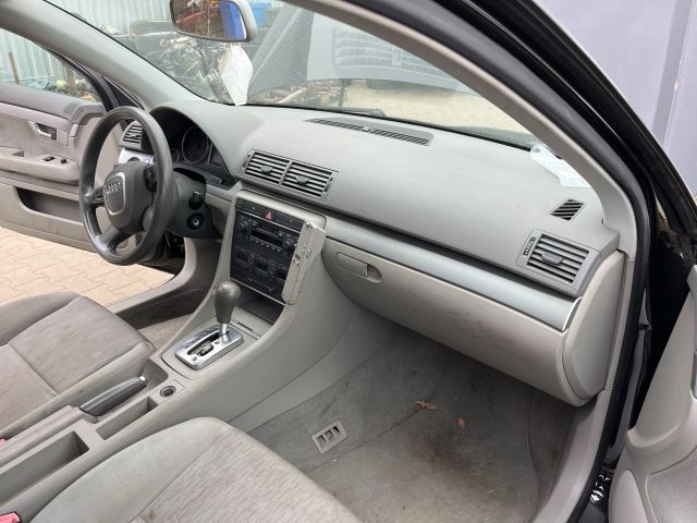 bontott AUDI A4 B7 Motorvezérlő