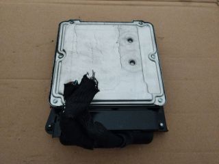 bontott AUDI A4 B7 Motorvezérlő